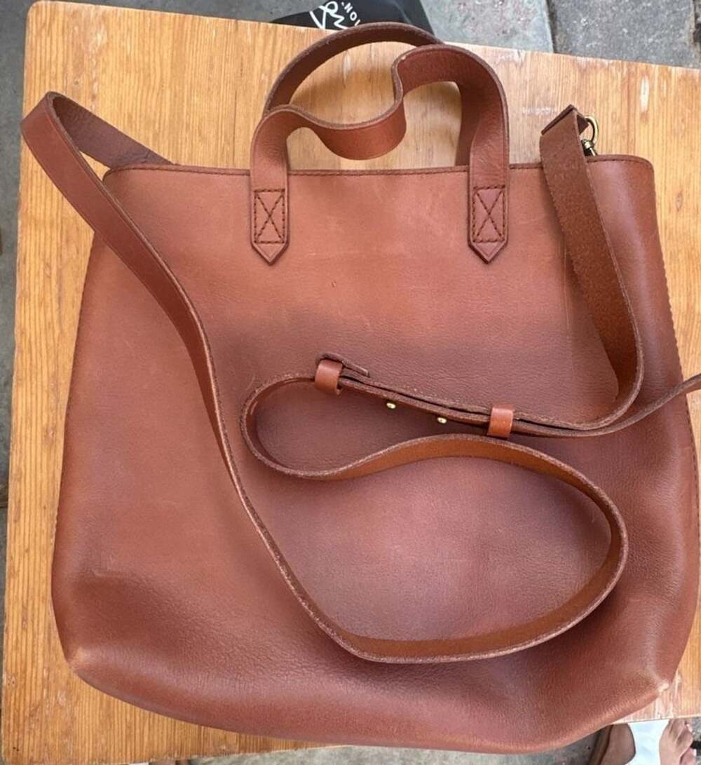 Madewell The Zip-Top Transport Crossbody Leather Bag